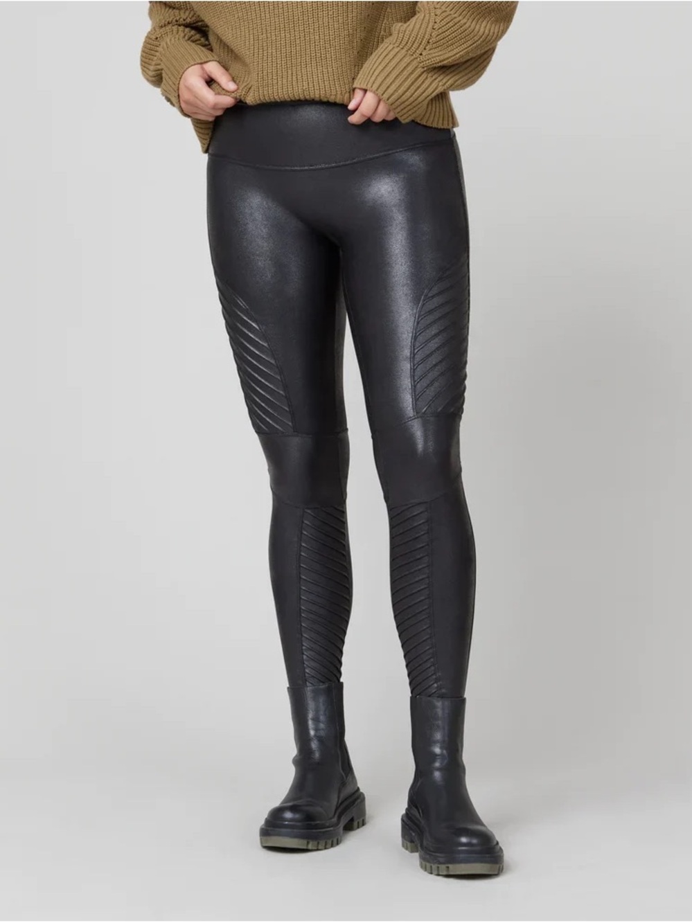 Spanx Women's Faux Leather Moto Leggings in Small/Petite